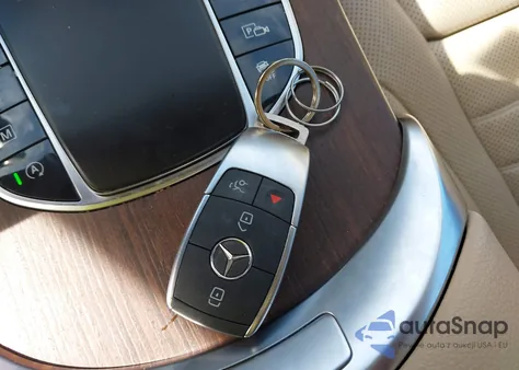 2021 Mercedes-Benz Glc 300 4Matic Suv from USA, damaged, VIN W1N0G8EB7MF992234